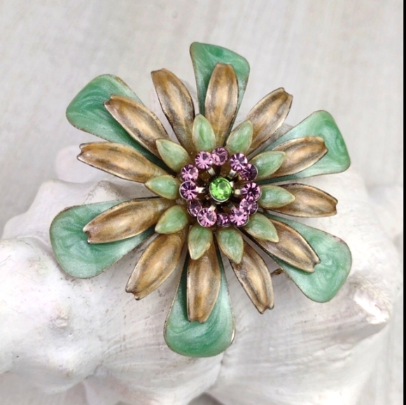 Vintage Enameled Jade & Silver/Gold Tone Flower Brooch With Violet Rhinestones - Picture 5 of 5